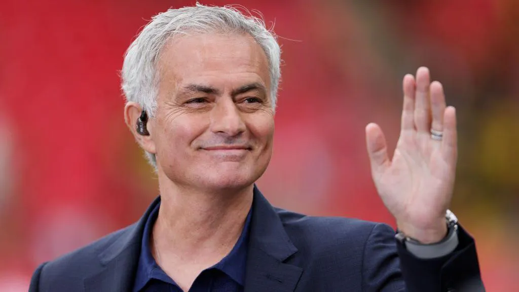 Who says no to Benfica? - The Special One touches down for negotiations